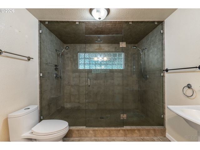 34889 HANKEY Rd, St Helens, OR 97051