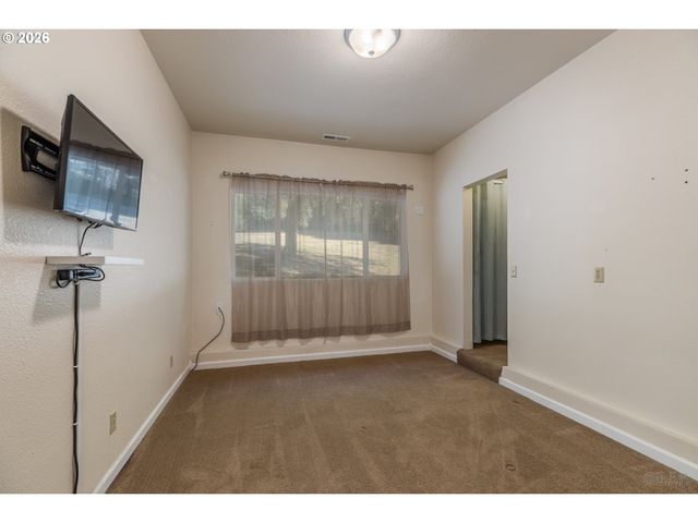 34889 HANKEY Rd, St Helens, OR 97051
