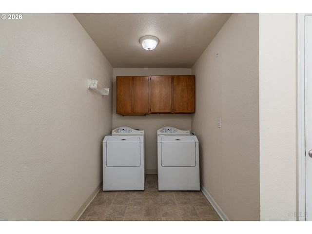 34889 HANKEY Rd, St Helens, OR 97051