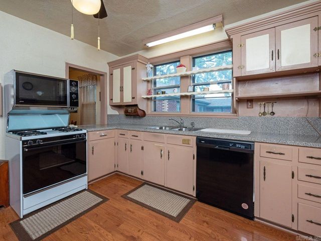 1305 Fair Park Blvd, Little Rock, AR 72204