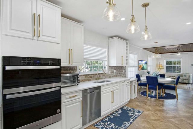 307 Granada Street, Fort Pierce, FL 34949
