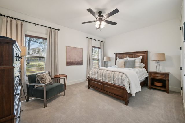 327 Saint Andrews Drive, Mabank, TX 75156