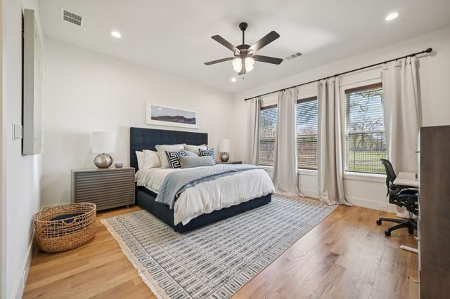 327 Saint Andrews Drive, Mabank, TX 75156