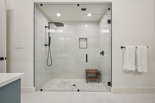 327 Saint Andrews Drive, Mabank, TX 75156