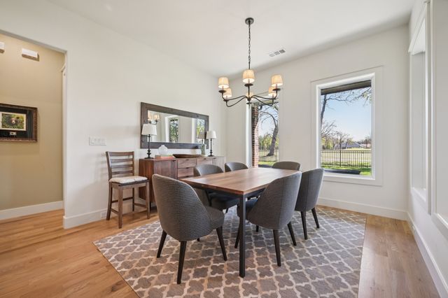 327 Saint Andrews Drive, Mabank, TX 75156