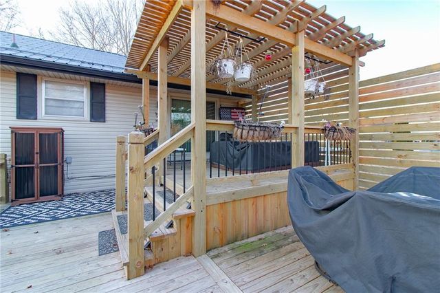 2003 E Alfresco Street, Clinton, MO 64735