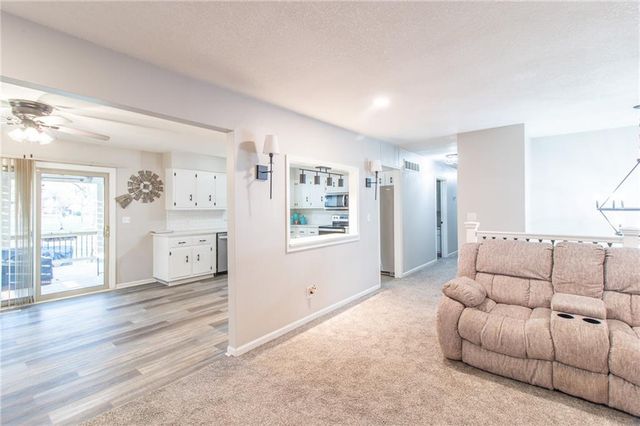 2003 E Alfresco Street, Clinton, MO 64735