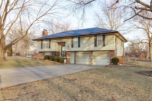 2003 E Alfresco Street, Clinton, MO 64735