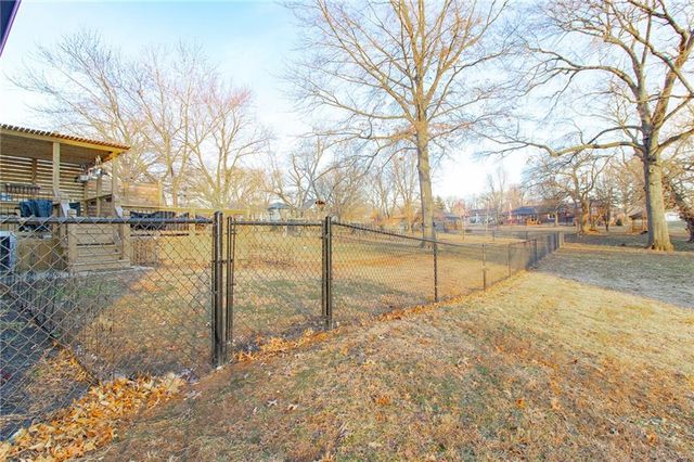 2003 E Alfresco Street, Clinton, MO 64735