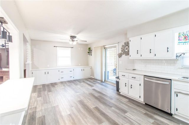 2003 E Alfresco Street, Clinton, MO 64735