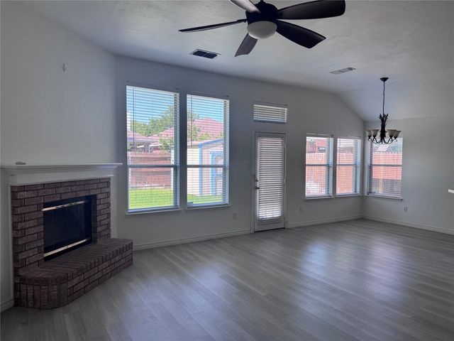 8309 Bowspirit Lane, Fort Worth, TX 76053
