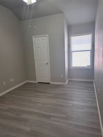 8309 Bowspirit Lane, Fort Worth, TX 76053