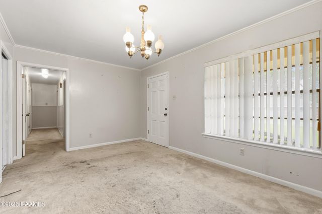 200 Dahalia Street, Lafayette, LA 70507