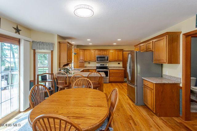 8053 Bridgehampton Drive, Waterville, OH 43566
