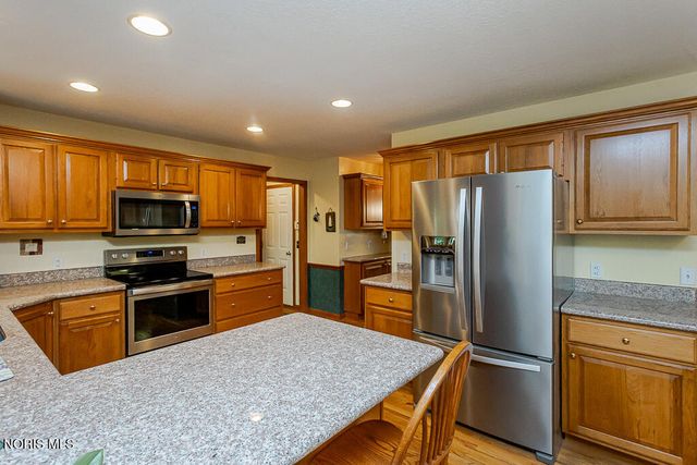 8053 Bridgehampton Drive, Waterville, OH 43566