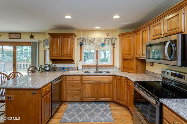 8053 Bridgehampton Drive, Waterville, OH 43566