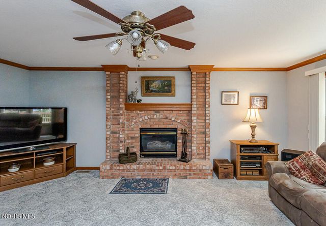 8053 Bridgehampton Drive, Waterville, OH 43566