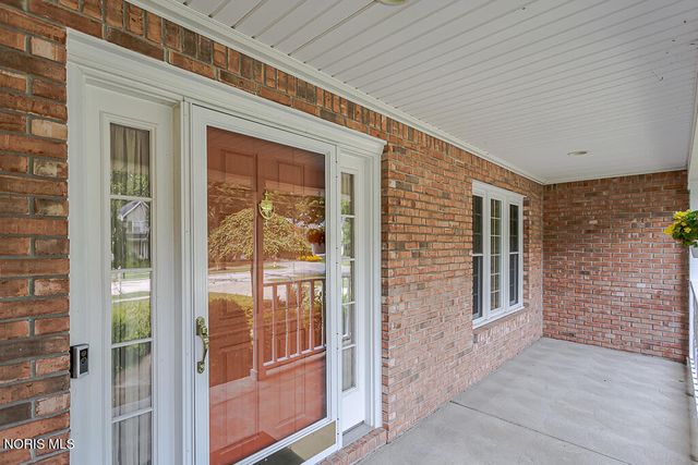 8053 Bridgehampton Drive, Waterville, OH 43566