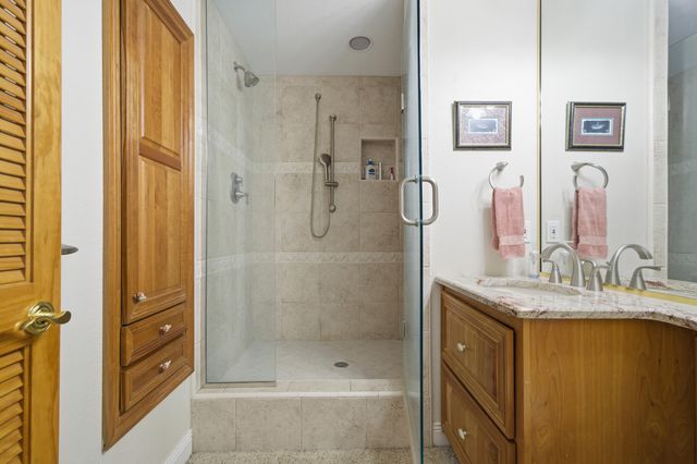 30 Moreno Point Road 703A, Destin, FL 32541