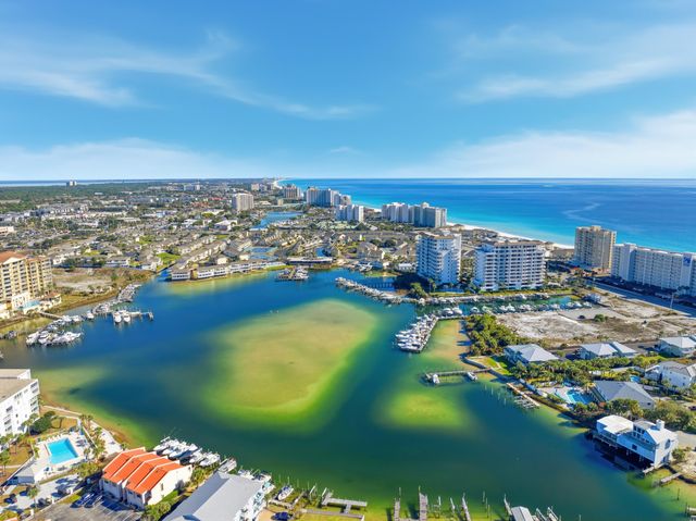 30 Moreno Point Road 703A, Destin, FL 32541