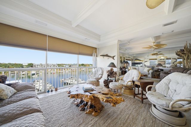 30 Moreno Point Road 703A, Destin, FL 32541