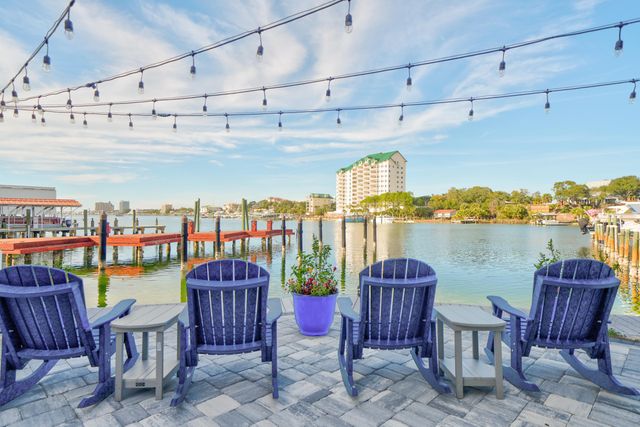 30 Moreno Point Road 703A, Destin, FL 32541