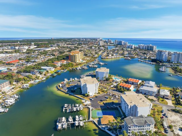 30 Moreno Point Road 703A, Destin, FL 32541
