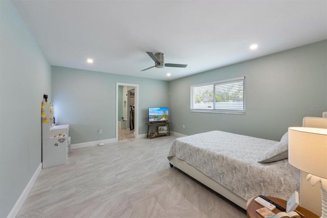 611 DUNDEE LANE, Holmes Beach, FL 34217