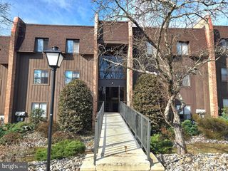 66 HERMITAGE DR, New Hope, PA 18938