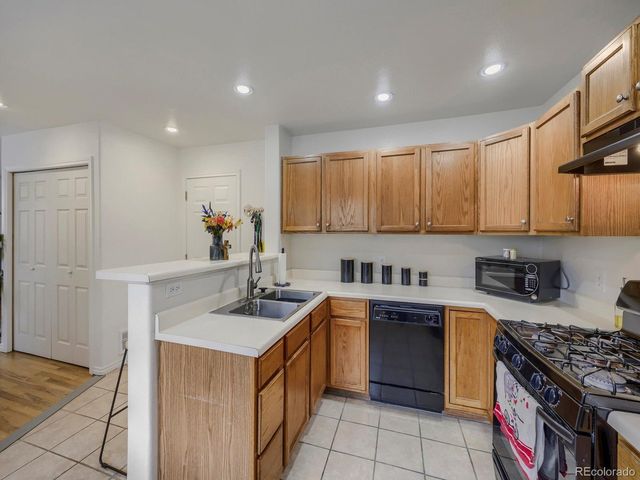 4154 W 111th Cir, Westminster, CO 80031
