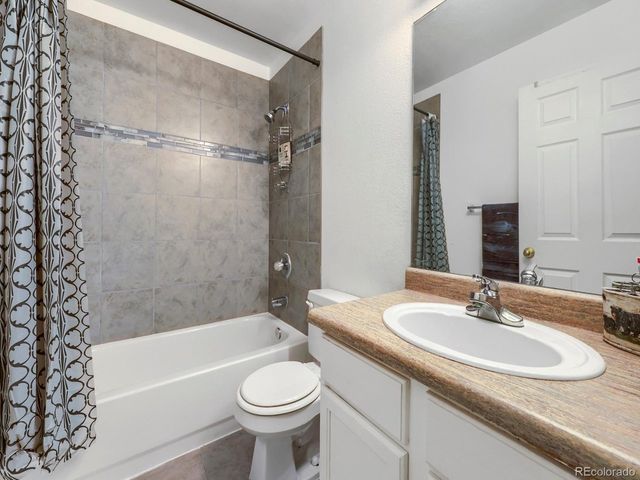 4154 W 111th Cir, Westminster, CO 80031