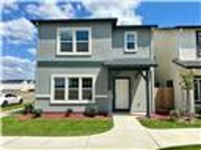204 Montage Dr, Merced, CA 95348