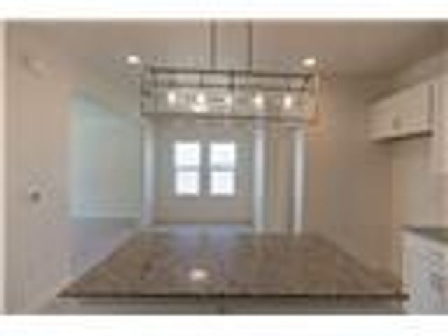 204 Montage Dr, Merced, CA 95348
