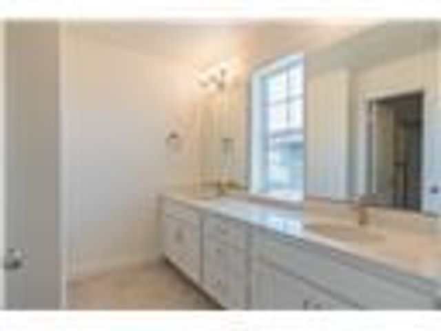 204 Montage Dr, Merced, CA 95348