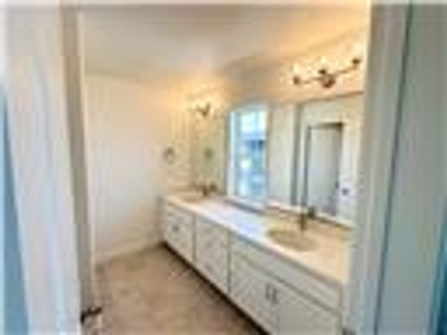 204 Montage Dr, Merced, CA 95348