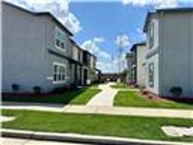 204 Montage Dr, Merced, CA 95348