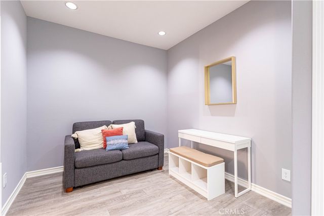 2233 Martin 108, Irvine, CA 92612
