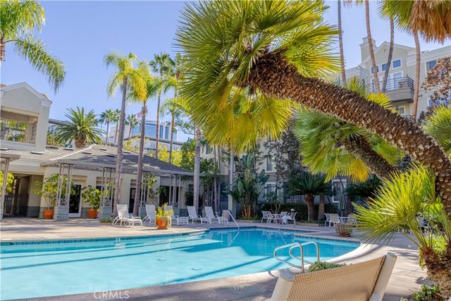 2233 Martin 108, Irvine, CA 92612