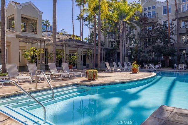 2233 Martin 108, Irvine, CA 92612
