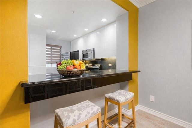 2233 Martin 108, Irvine, CA 92612