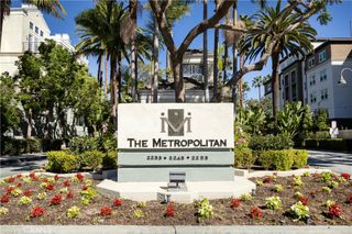 2233 Martin 108, Irvine, CA 92612