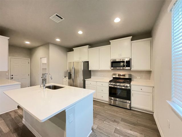 1603 Denesa DR, Austin, TX 78725