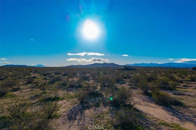 1234 Sun Terrace, Landers, CA 92285