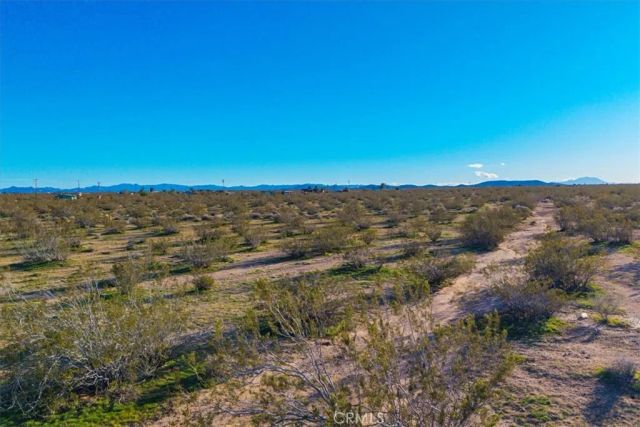 1234 Sun Terrace, Landers, CA 92285