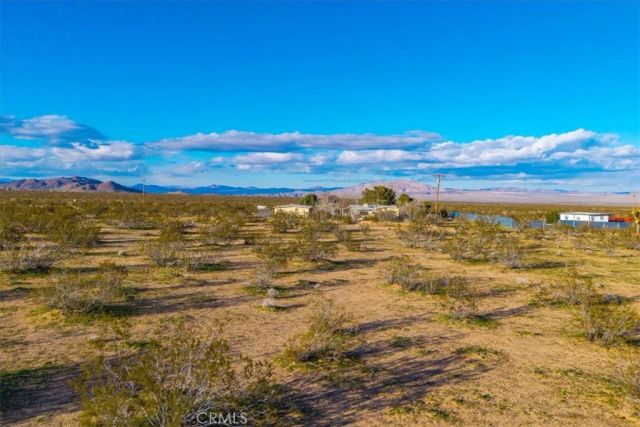 1234 Sun Terrace, Landers, CA 92285