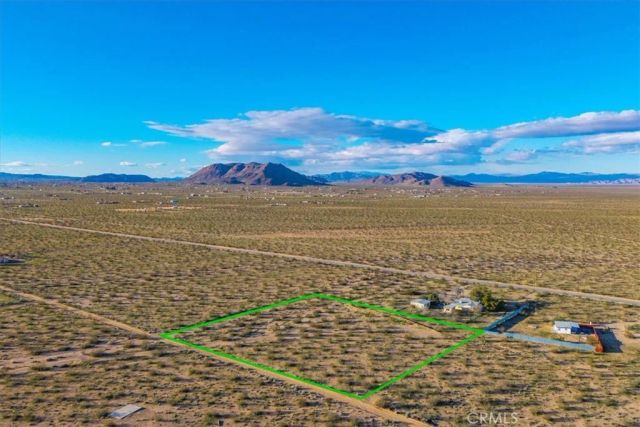 1234 Sun Terrace, Landers, CA 92285