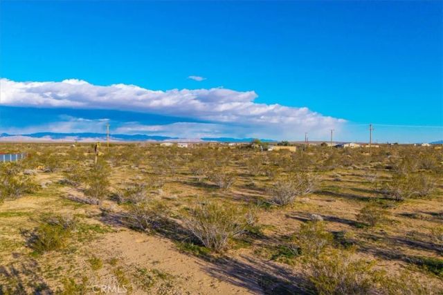 1234 Sun Terrace, Landers, CA 92285