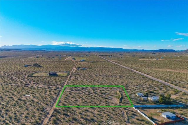 1234 Sun Terrace, Landers, CA 92285