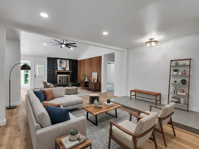 12802 Louisville Street, Houston, TX 77015