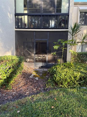 3240 S SEMORAN BOULEVARD 14, Orlando, FL 32822